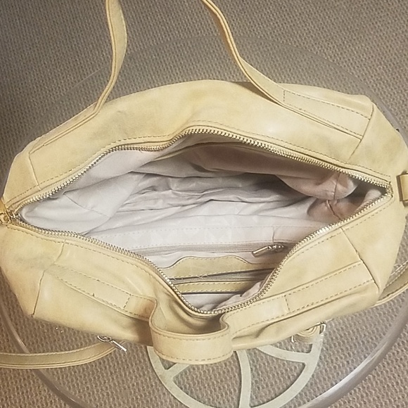 Satchel - Picture 3 of 4